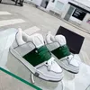 Дизайнерские тапочки роскошные женские повседневные туфли Red Pink Gold Fashion Cyan Oreo Rainbow Mens Cneakers Крупные кроссовки бегают ходьба