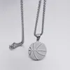 Pendentif Colliers FTN1040 2022 24 "Collier de basket-ball en acier inoxydable Hommes Femmes Hip Hop Bijoux Argent Couleur Godl22