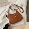 أعلى جودة محافظ العلامة التجارية الفاخرة وحقائب اليد مصمم جلدية الكتف أكياس crossbody للنساء أزياء الإبط كيس 220401