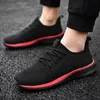 Scarpe casual da uomo Scarpe da ginnastica comode da corsa Moda da passeggio Traspiranti Taglie forti Zapatillas Hombre 220718