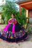 Yeni Vestido De 15 Anos İki Adet Quinceanera Elbiseler Wrap Nakış Omuz Kapalı Omuz Tatlı 16 Ayva XV Balo Abiye