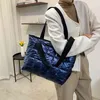 Outono e inverno novo algodão roupas bolsa de fugzinho lattice linha bordada feminina bolsa de ombro grande capacete bolsa de bolsa feminina