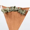 Drapeau de bannière d'anniversaire de plante de décoration de fête avec fleur séchée et grain de bois pour la célébration du premier centième jour des bébésDécoration S00890