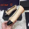 2023Designer Dress Spring och Autumn 100% Cowhide Letter Bow Ballet Dance Shoes Fashion Women Black Flat Boat Shoe Lady Leather Trample Lazy Loafers Large