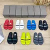 Tasarımcı terlik piscine terlik havuz slayt sandalet klasik harf slaytlar platform düz sandal moda lüks bayanlar sandal flip floplar