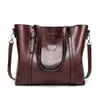 Duffel Bags Women Bag Oil Wax Women's Leather Handbags Luxury Lady Hand With Purse Pocket Messenger Big ToteDuffel