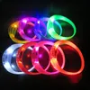 LED Toy 7 Color Sound Control Bracelet Flashing Light Up Bangle Wist Music Music Night Light Light Club Festas Bars Disco Cheer Toys