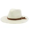 Primavera no verão Straw Hat Ladies Classic Jazz Top Hat Men Retro Sol Respirável Hat Panamá Hat Seaside Gentleman Beach Hats