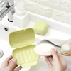 1pcs Portable Soap Dishes Container Bathroom Acc Travel Home Plastic Box With Cover Small/big Sizes candy color 220412