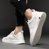 NOUVEAU concepteur Robe conseil hommes Chaussures de soie de glace chaussures blanches quatre saisons sport Extra grande taille chaussures décontractées quotidiennes Zapatillas Hombre A13