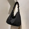Sacs de soirée fourre-tout Shopper pour femmes Nylon voyage conception Simple sacs à main mode solide doux bandoulière femme décontracté femmes épaule BagE