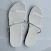 2022 여름 여성 슬리퍼 모조 다이아몬드 착용 플랫 바닥 샌들 샌들 Womens 샌들 투명 스티칭 스트랩 신발