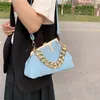 Bolsas geométricas de cor sólida Bolsas da moda Bolsa portátil de couro PU à prova d'água Bolsa feminina com corrente