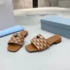 Tasarımcılar Slaytlar Bayan Terlik Moda Çiçek Terlik Deri Kauçuk Flats Sandalet Yaz Plaj Ayakkabı Loafer'lar Dişli Altları Sliders