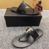 Summer Design Sandaler Herr Gummi Platt T-F tofflor Halkfri klassiska tofflor Casual Walking Flip Flops