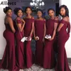 Sexy Off The Shoulder Black Girl's Bridesmaid Dresses Long Train Elegant Satin Maid Of Honor Gowns Backless Plus Size Wedding Guest Prom Party Dress CL0667