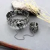 Brangle Bijoux de mode Rose Flower Cane Lolita Bracelet Finger Ring Leaf Chain Hand For WomenBangle Kent22