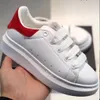 Luxury Designer Kids Shoes 3M Reflective Sole Soft Calfskin Leather Lace-up White Red Black Dream Blue Single Strap outsized Sneaker Solid Patchouli Sports footwear