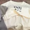 Babykinder Kleidung Jungen Mädchen Kleidung Sets Sommer Luxus T -Shirts Shorts Tracksuit Kinder Outfits Kurzarmhemden Hosen Hosen