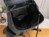 2022 Ny mode läder ryggsäckar lyxdesigner skolväskor högkvalitativa knapsack män kvinnor klassiska blommor rutig skolbag ryggsäck