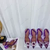 Amina Muaddi Damen-Sandalen, Ledersohle, Designer-High-Heels, 10 cm, Kristall-Schmetterling, Diamant-Kette, Dekoration, Bankett, Damen, lila, PVC, Hochzeit, sexy, formelle Schuhe