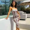 Dulzura Tie Dye Print Kvinnor Ruched Tube Midi Dress Bodycon Sexy Streetwear Party Club Elegant 2021 Sommarfestival Kläder Y2K G220414