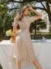ボーホーハイウエストフラワープリント女性ドレスエレガントな夏のレースアップサンドレスファッション衣装ラップ非対称ベスティドス220511