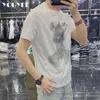 T-shirt de manga curta masculina casual de strass solta no pescoço 2022 verão nova tendência da moda marca diamante urso verde amarelo roupas Y220630