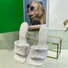 Designer Moda Mulher Flippers de Couro Quilted Sandálias Flatas de Camblim Injetado em Couro Injetado