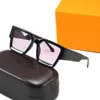 Designer Shades Solglasögon Mens Designer Solglasögon Kvinnor Solglasögon Kvinnor High-End Large Letter Goglles Classic Trendy Solglasögon med Case Luxury Lunettes