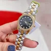 Moda luksusowy złoty zegarek damski Top marka 28mm designerskie zegarki na rękę diamentowe zegarki damskie dla kobiet walentynki boże narodzenie prezent na dzień matki pasek ze stali nierdzewnej