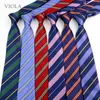 29 couleurs Tie à rayures 7cm Polyester Jeunes hommes Red Bleu vert Navy Navy Coldie Casual Formal Cravat Cravat Quality Gift Accessoire 220409