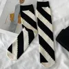 Диагональные полосы носков с отверстиями женские трубки носки хлопчатобумажные носки для модных носков