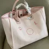 a Women Luxury Handbags Designer Beach Bag Top Quality Fashion Knitting Purse Shoulder Large Tote With Chain Canvas Shopping Bags