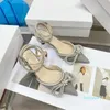 أزياء المرأة مصمم عالية الكعب اللباس أحذية فاخرة جلدية فراشة كريستال الأميرة الأحذية الصنادل مأدبة الزفاف العمل حزب حفلة موسيقية 2022