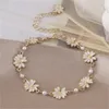 Sweet Daisy Flower Armband Personlighet Minimalistiska blommor Pearl Armband Women Party Bankett Statement Jewel Gift GC1221