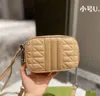 Toppkvalitetsdesignväskor Kvinna Fashion Famous Brands Handbag Lady äkta läder svart vit grå Marmont Cross Body Väska