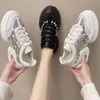 Koovan baskets à fond épais 2021 nouvelle tendance femmes nouvelles chaussures de sport décontractées petites baskets blanches dame chaussures simples CX220402