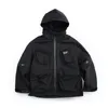 Męskie kurtki dla mężczyzn Mężczyźni multi-kieszeni Japan Streetwear Fashion Outdoor Loose Hooded Cargo Kurtka Cityboy Windbreaker Fat Mężczyzna