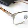 Optische Brille im neuen Design, GITNHE, quadratischer Rahmen mit exquisitem Schnitzmuster, klassischer Retro-Stil, hochwertige transparente Brille mit klaren Gläsern