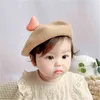 Jesień zima dzieci dzianina beret malarz dziecięcy kapelusz słodkie serce bernat francuski artysta ciepłe wełniane czapki dla dziewcząt 2021 Korea Fashion J220722