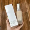 Foundations liquides à usure à longue usure douce SPF20 30ml 3 teintes de couverture complète sans couture maquillage de peau d'éclairage de la peau