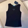 Designer di t-shirt da donna T-shirt da donna Gilet da donna senza maniche Canotte estive Camis Tees Gilet Camicia corta Lady Slim Ice Silk Tops CLIQ