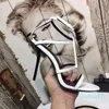 디자이너 여성 샌들 파티 패션 2022 댄스 구두 새로운 섹시한 발 뒤꿈치 슈퍼 10cm 레이디 웨딩 메탈 벨트 버클 하이힐 여성 신발