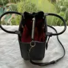 3 Size Luxury Designer axelväskor Handväskor äkta läderhandväskor väskor Purses högkvalitativa damer axelväska korskroppen brun blomma
