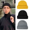 Gorro/Gorras de calavera Gorras de bola Gorro corto para hombres Mujeres Invierno Clásico Puño corto T220823