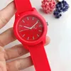 22 Popolare stile stile maschile maschile alla moda femminile da donna orologio gelatina di gelatina in stile stile alla moda orologio al quarzo alla moda