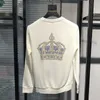 Vinterpopulära mäns hoodies Autumn Winter New Heavy Craft Crown Mönster Letter Rhinestone Sequins Design Pullover Slim Luxury Round Neck tröja svart vit M-4XL