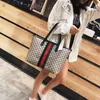 European and American fashion large capacity Tote Bag casual versatile one shoulder portable bag factory store online