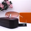 Nouvelles lunettes de soleil de mode pour hommes lentilles claires marron noir sport sans cruche buffle verres de corne féminine en bois en or lunettes de soleil avec boîte 72